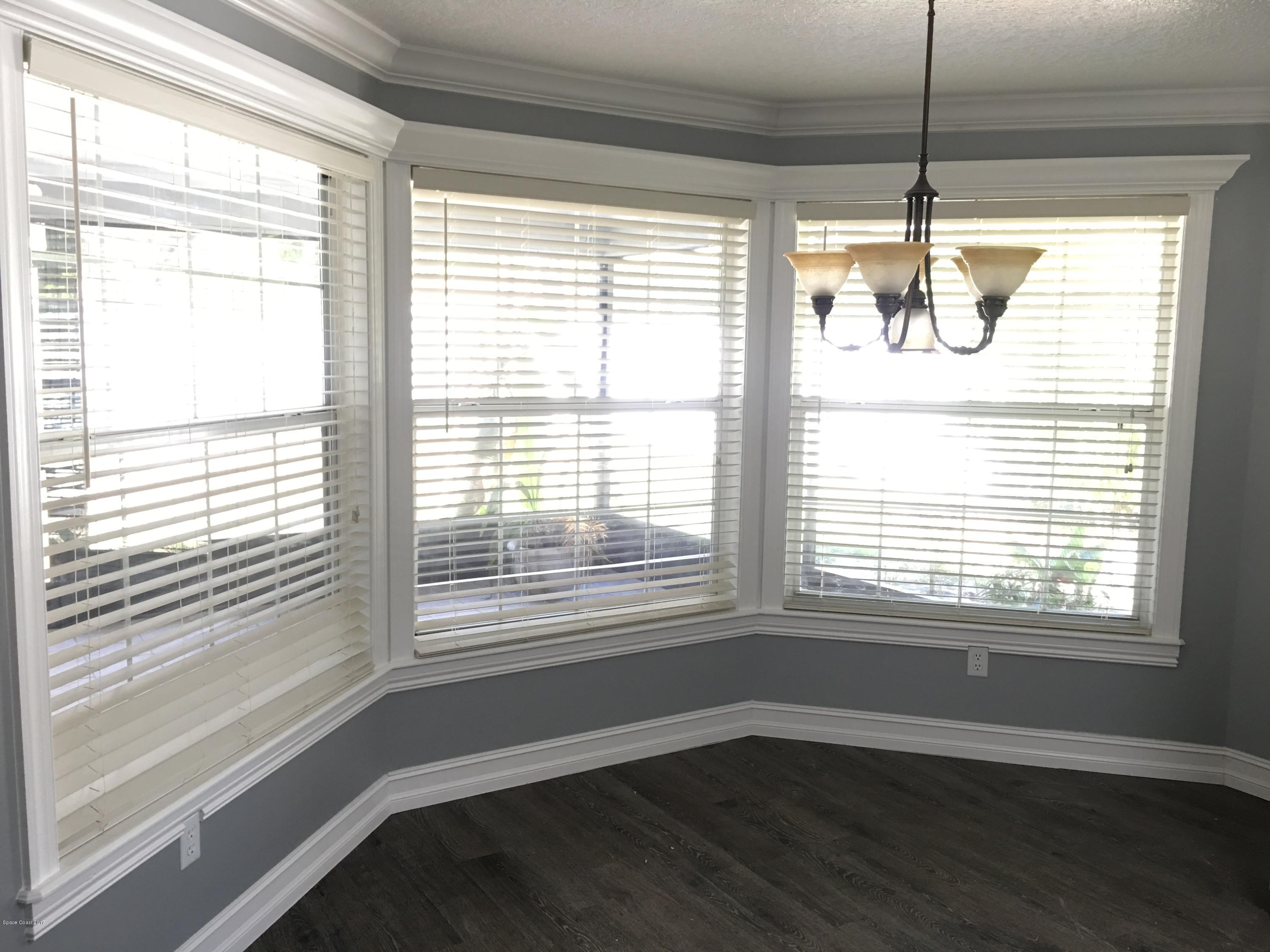 5344 Jamaica Road Cocoa, FL 32927 - Photo 8 of 18 Kitchen Nook