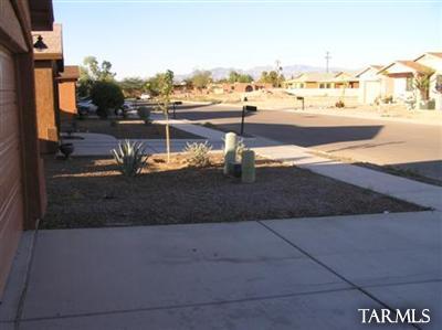 6966 South Radec Lane Tucson, AZ 85756 - Photo 7 of 8 a view of a city