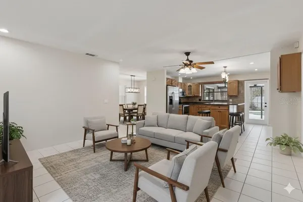 $675,000 | 6246 Silver Glen Court, Orlando, FL 32819