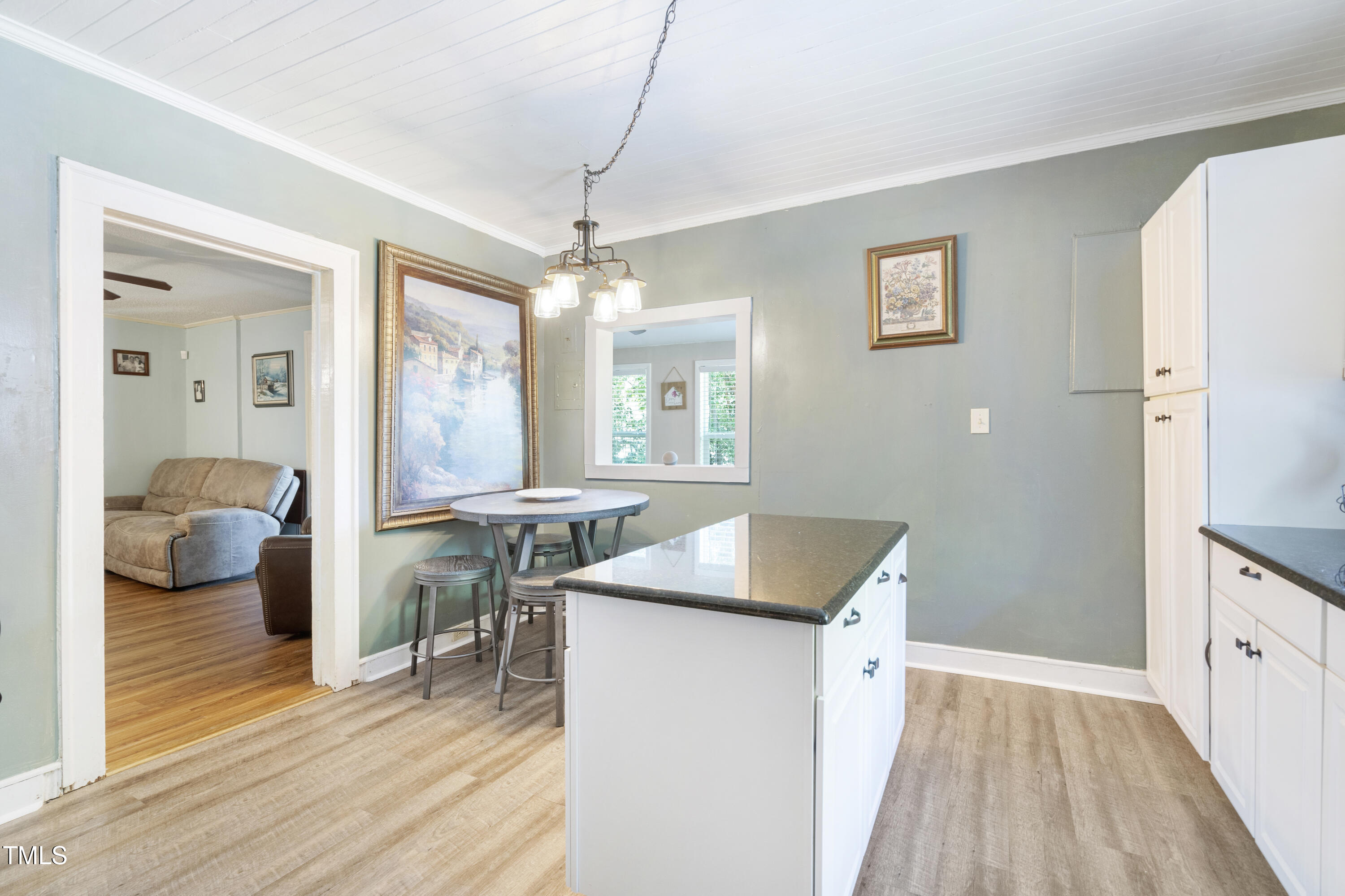 102 West Church Street Benson, NC 27504 - Photo 31 of 40 DSC08877