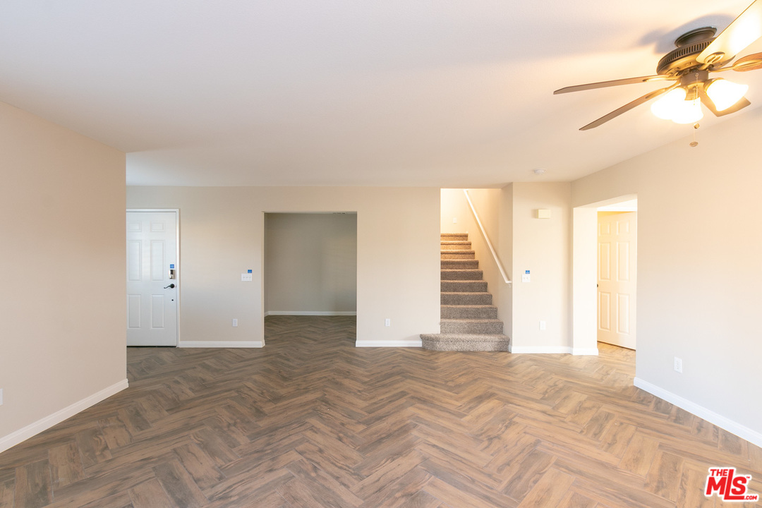 37767 Shady Maple Road Murrieta, CA 92563 - Photo 2 of 22