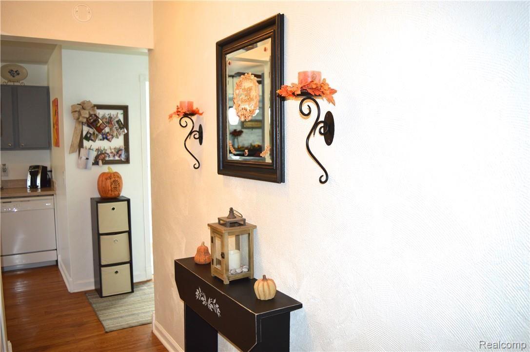 3503 West Ray Road Grand Blanc, MI 48439 - Photo 13 of 43 DSC_0894.JPG