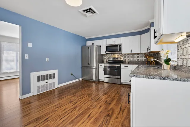 $530,000 | 126 Cohas Avenue, Manchester, NH 03109