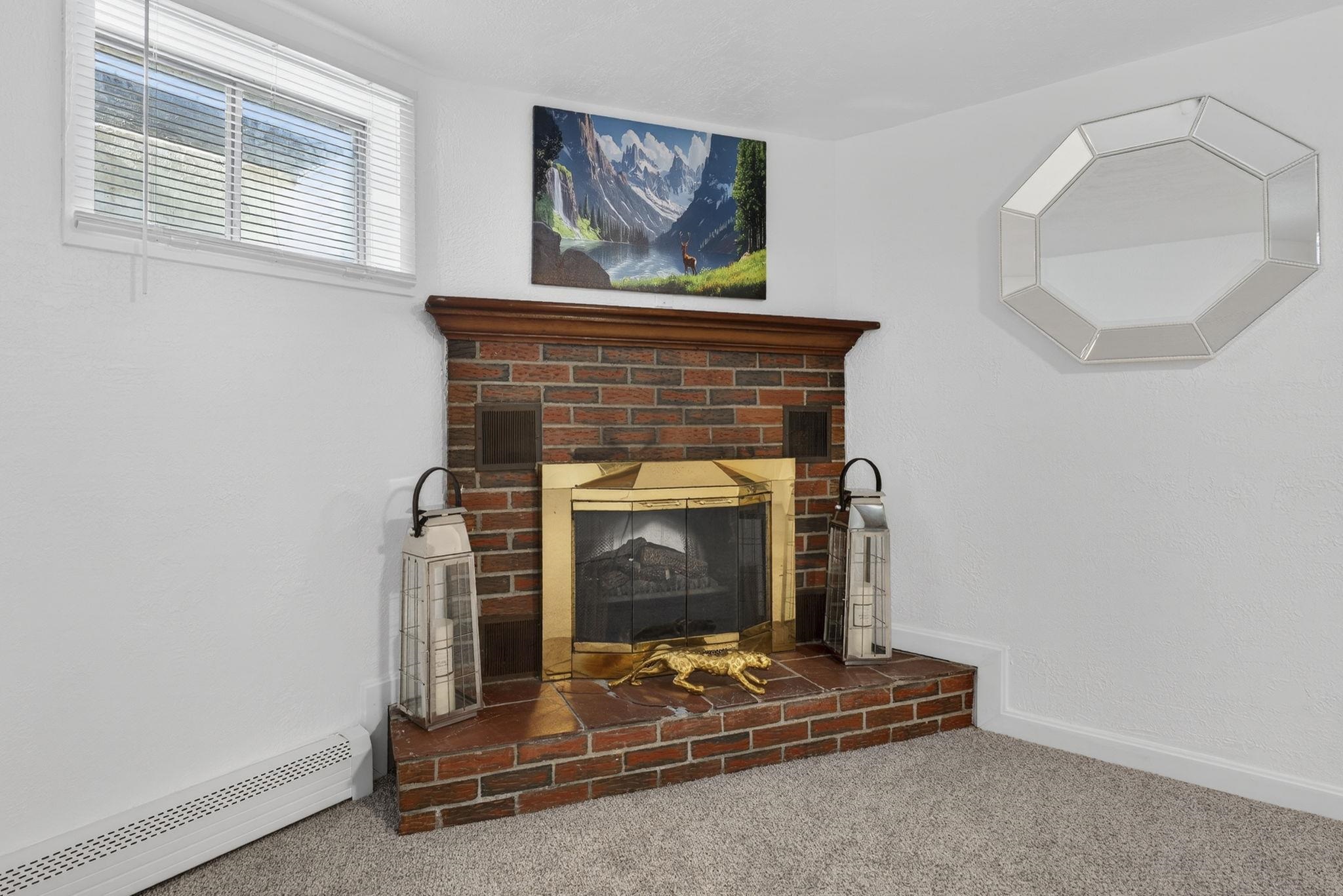 126 Cohas Avenue Manchester, NH 03109 - Photo 32 of 54