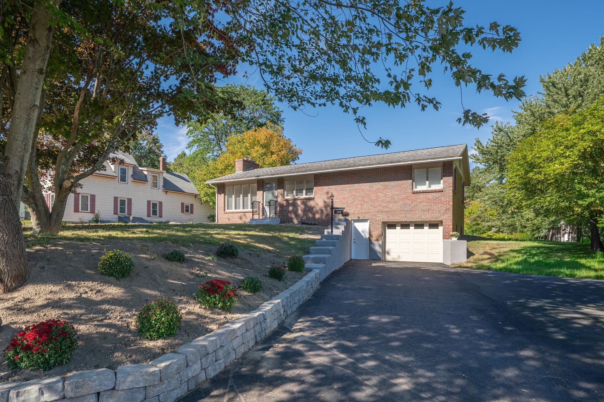 126 Cohas Avenue Manchester, NH 03109 - Photo 45 of 54