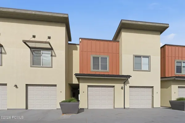 $950,000 | 6169 Park Lane South, Unit 4, Park City, UT 84098