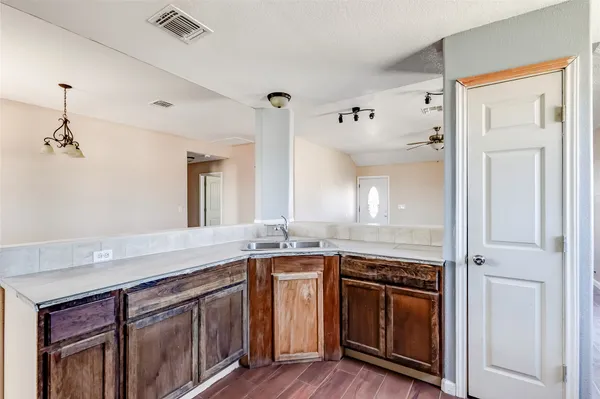 $284,995 | 1029 County Road 274, Bertram, TX 78605