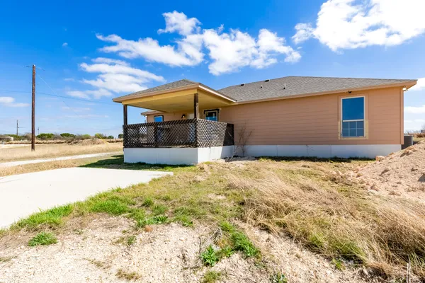 $284,995 | 1029 County Road 274, Bertram, TX 78605