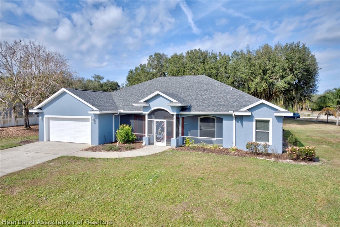 309 Cardinal Road Sebring, FL 33876 - Photo 1 of 50 Gallery Image 1