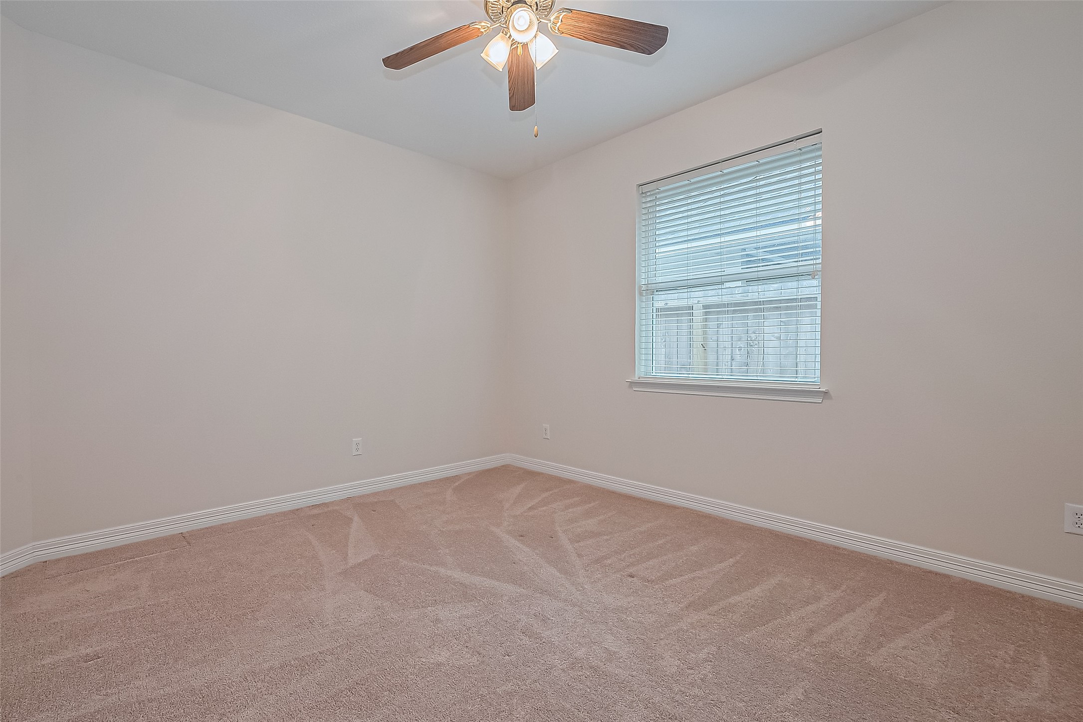 4902 Stackstone Lane Katy, TX 77450 - Photo 32 of 48