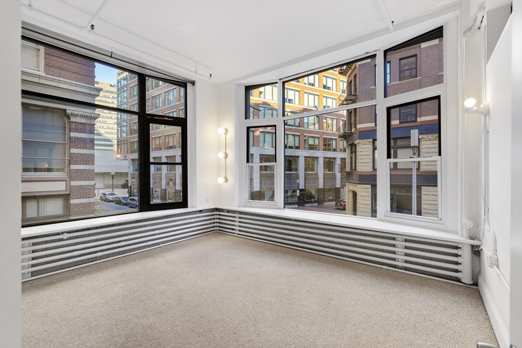 107 South Street, Unit 2A Boston, MA 02111 - Photo 8 of 18