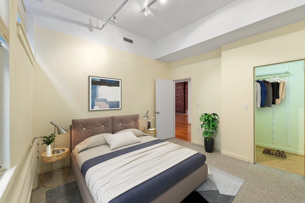 107 South Street, Unit 2A Boston, MA 02111 - Photo 9 of 18