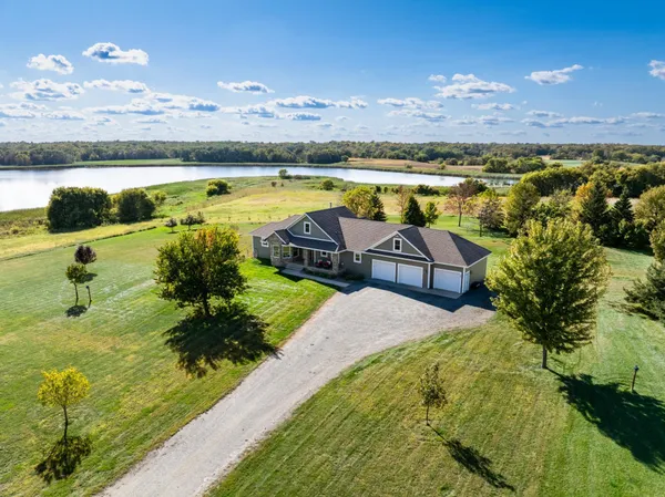 $580,000 | 7974 Bluebill Drive Southwest, Alexandria, MN 56308