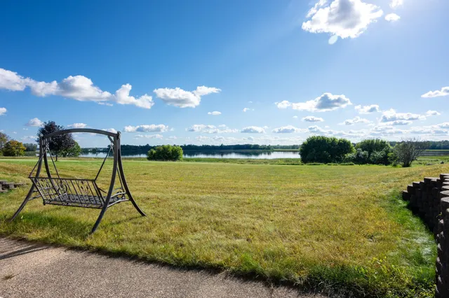 $619,900 | 7974 Bluebill Drive Southwest, Alexandria, MN 56308