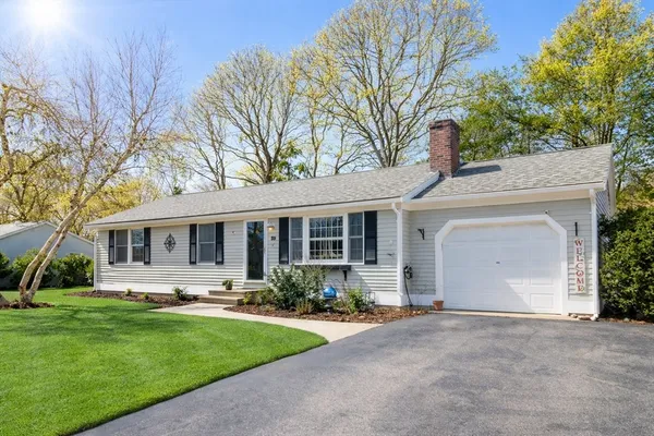 $599,000 | 39 Mainsle Lane, Hyannis, MA 02601