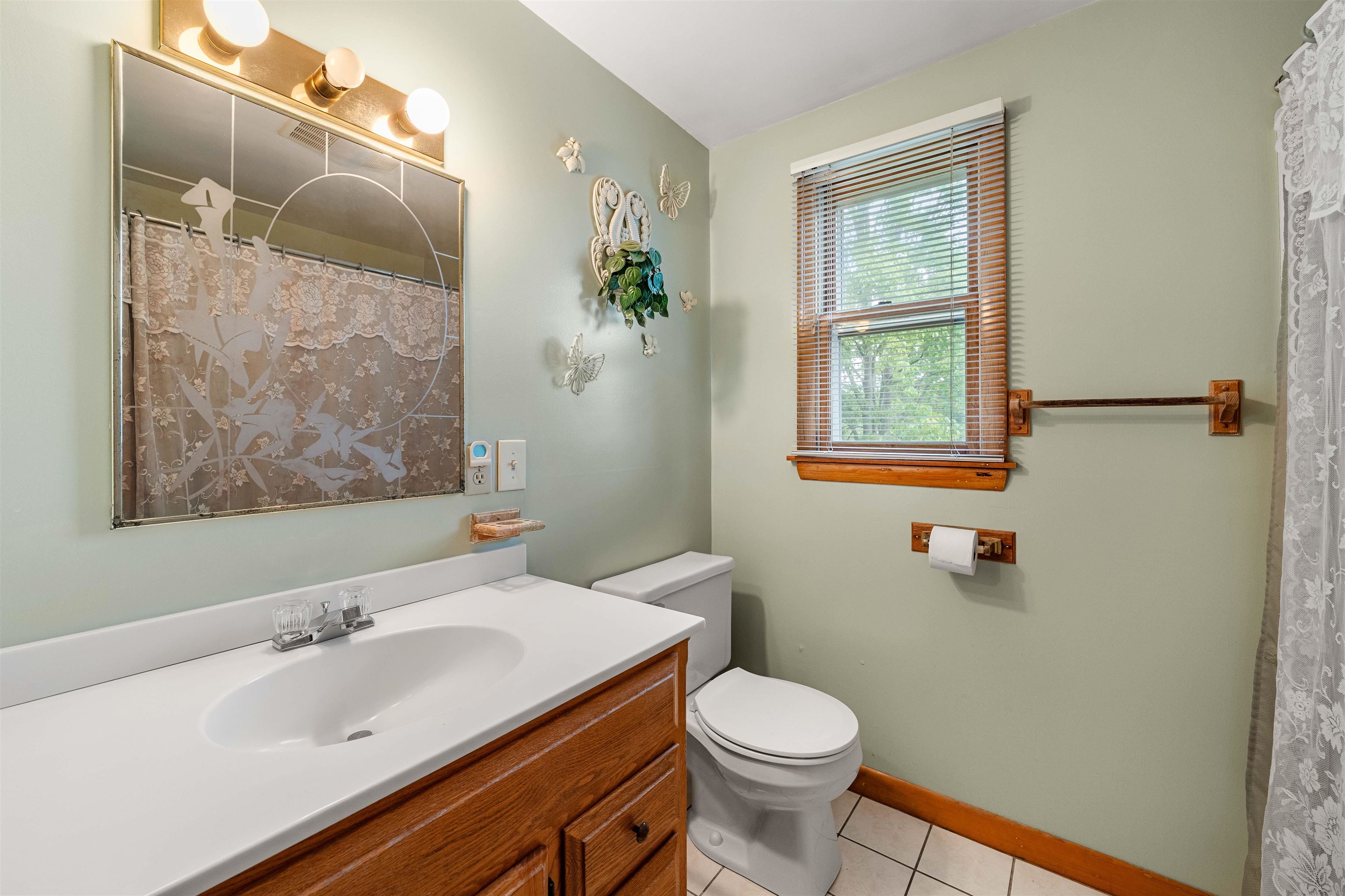 24 Plummer Street Goffstown, NH 03102 - Photo 32 of 42