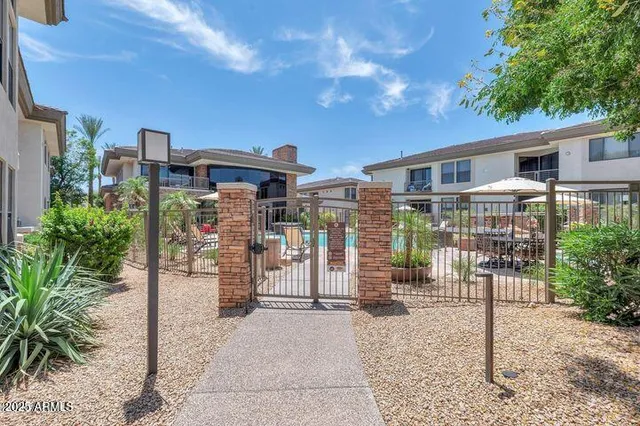 $1,475 | 6900 East Princess Drive, Unit 1116, Phoenix, AZ 85054