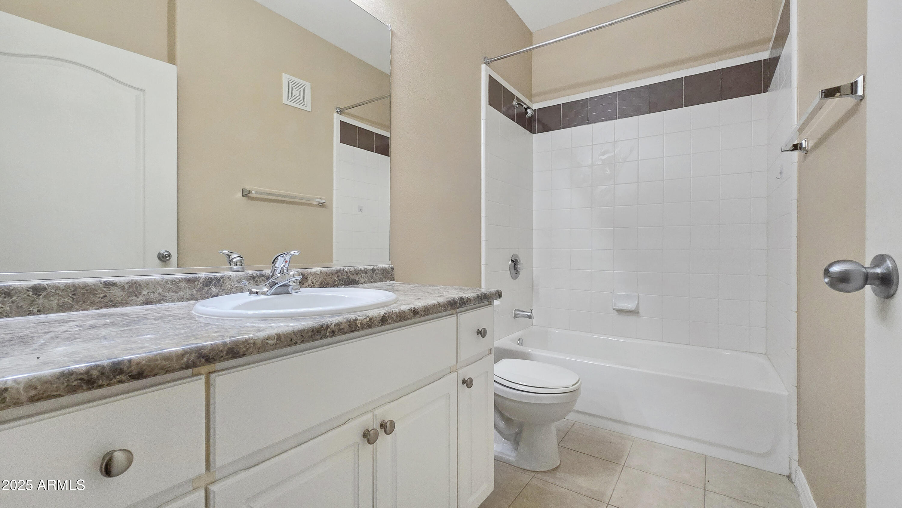 6900 East Princess Drive, Unit 1116 Phoenix, AZ 85054 - Photo 10 of 29 20250829_104307