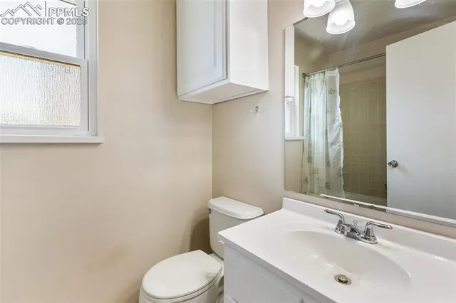 $267,900 | 5555 Denmark Court, Colorado Springs, CO 80918