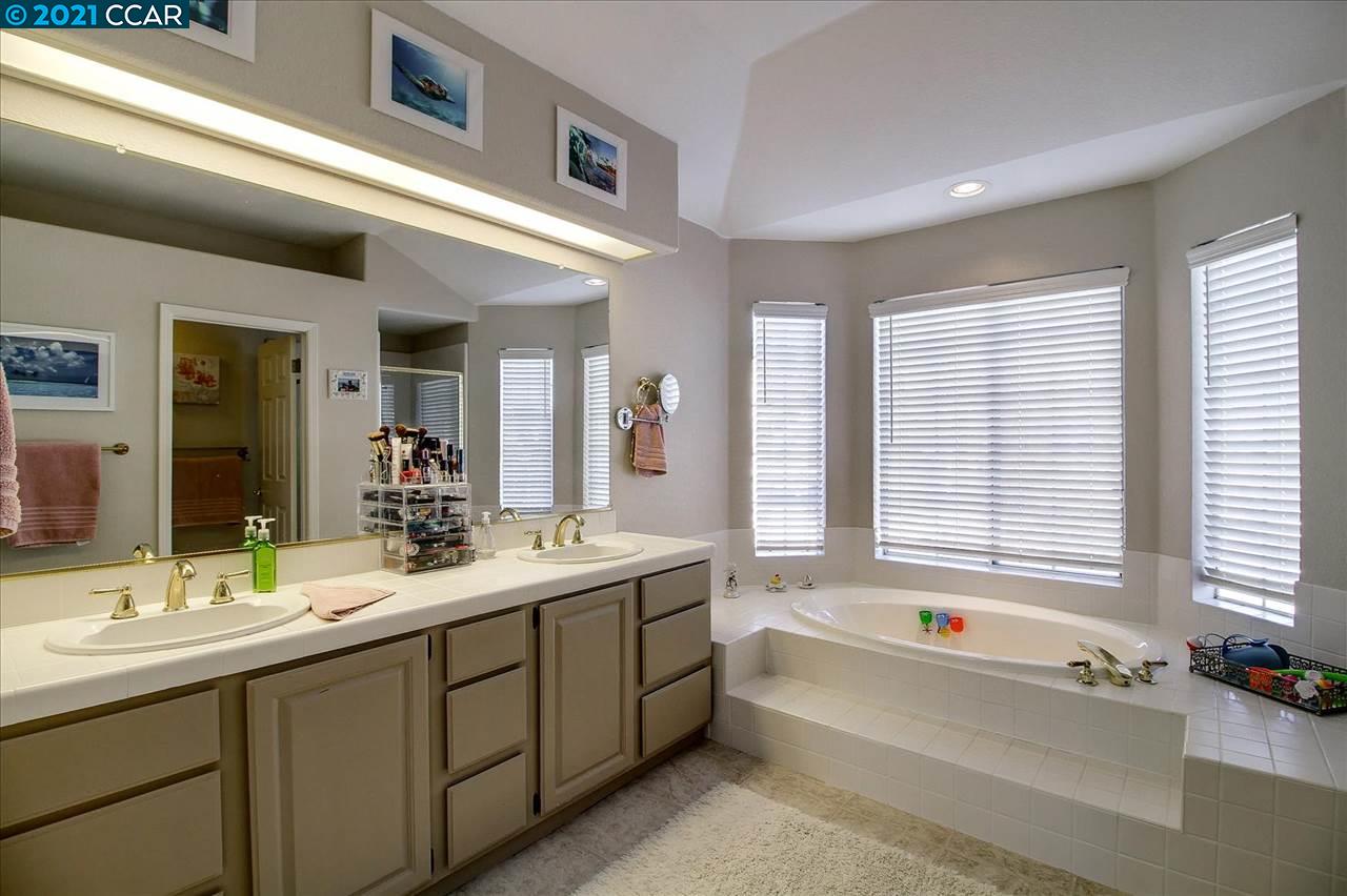 388 Catalan Way San Ramon, CA 94582 - Photo 18 of 39