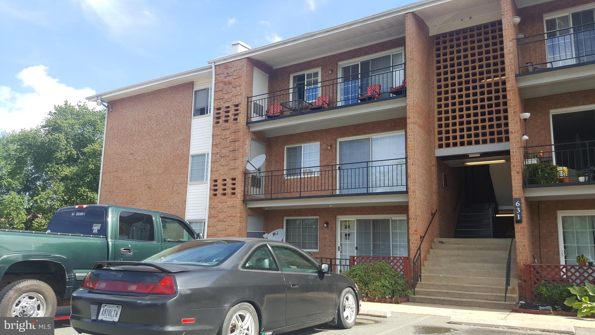 631 Waterloo Road, Unit 112 Warrenton, VA 20186 - Photo 4 of 8 Exterior (General)