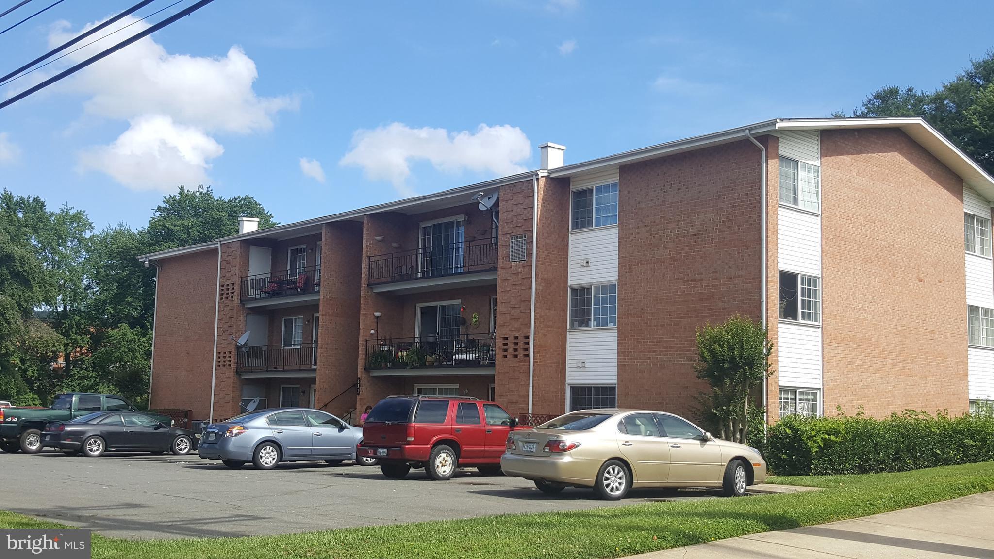 631 Waterloo Road, Unit 112 Warrenton, VA 20186 - Photo 6 of 8 Exterior (General)