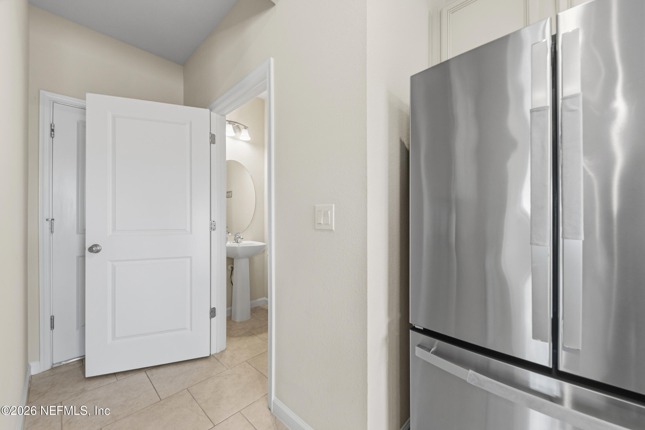 1052 Victoria Hills Jacksonville, FL 32221 - Photo 8 of 27