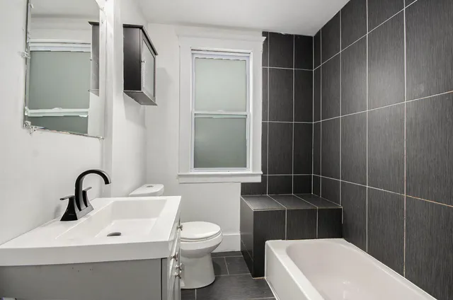 $1,195 | 593 Hague Street, Detroit, MI 48202