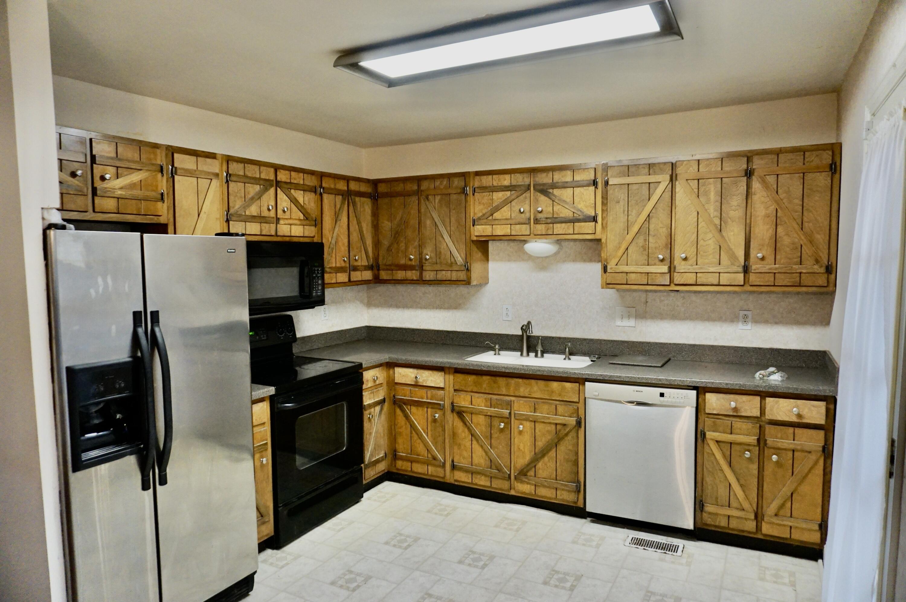 8614 Daisy Dallas Road Hixson, TN 37343 - Photo 8 of 18 D2DAD754-51D6-4BF9-8FCA-BA2862F29153_1_2