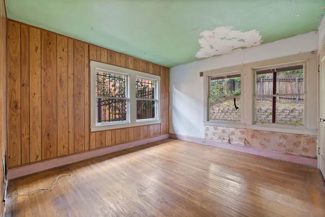 $795,000 | 787 Mandana Boulevard, Oakland, CA 94610