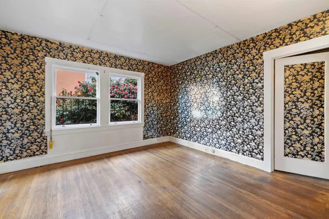 $795,000 | 787 Mandana Boulevard, Oakland, CA 94610