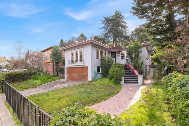 $795,000 | 787 Mandana Boulevard, Oakland, CA 94610