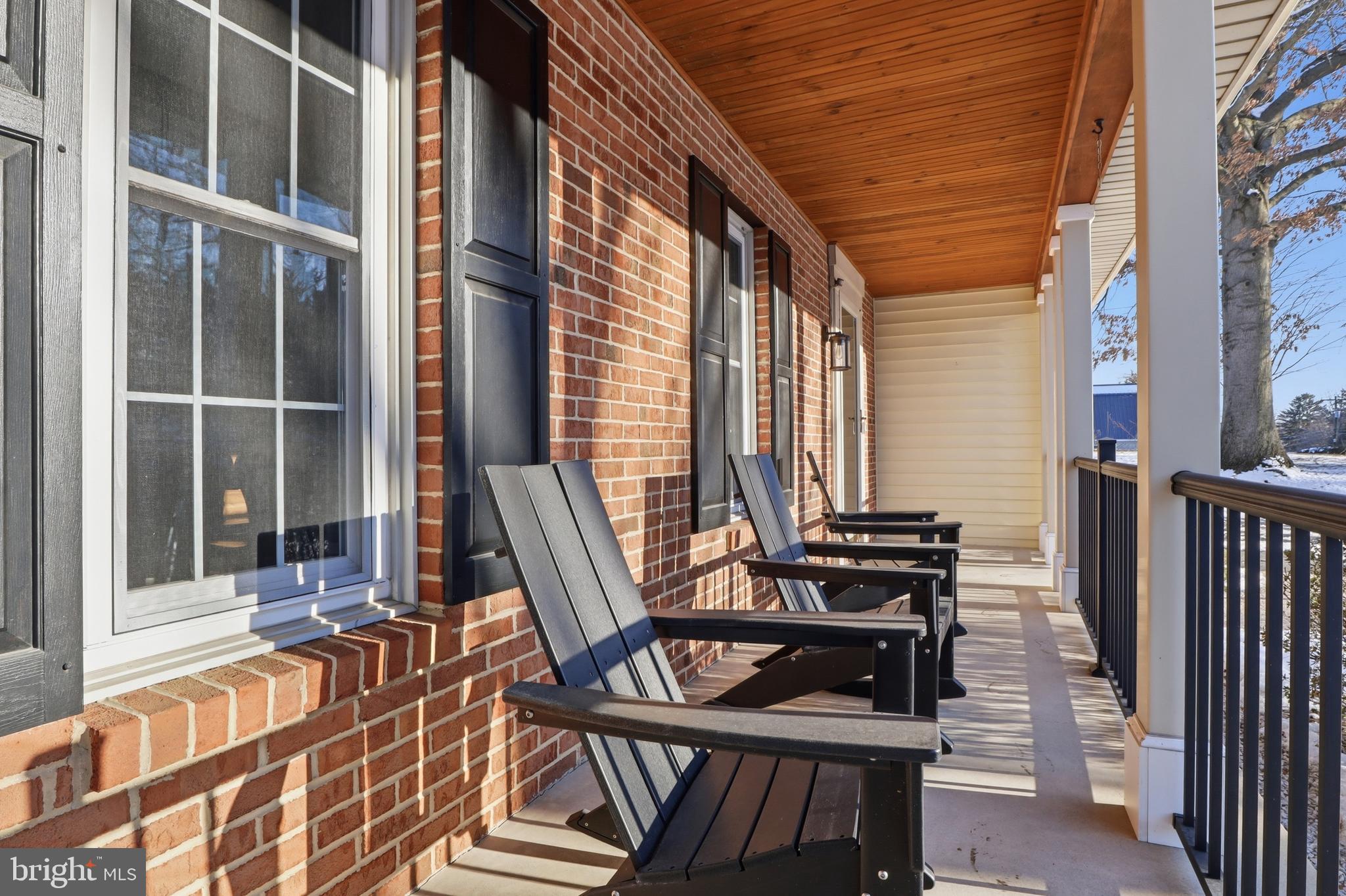 89 Greenfield Road Lancaster, PA 17602 - Photo 4 of 52