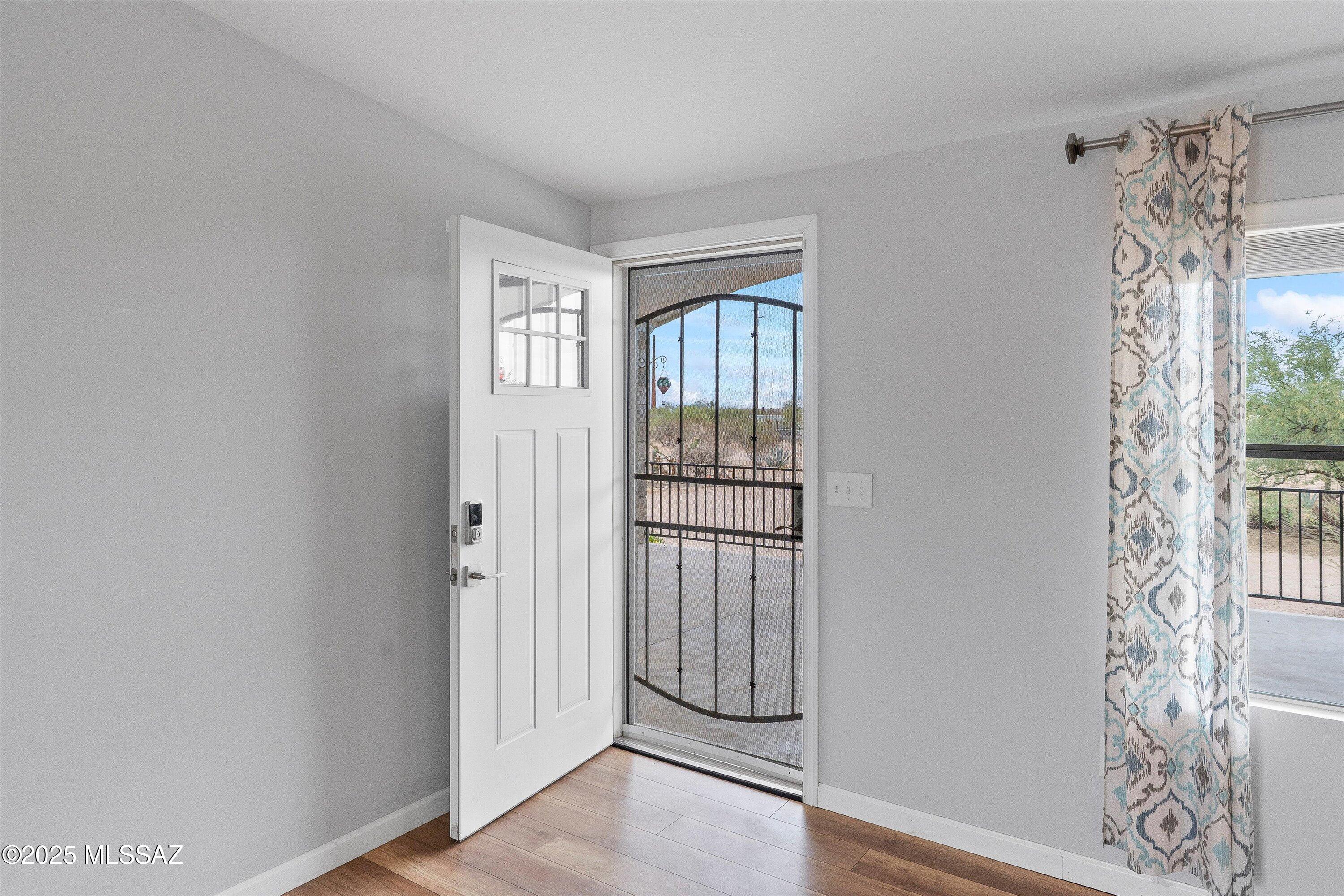 10402 South Country Club Road Tucson, AZ 85756 - Photo 7 of 32 Gallery Image 7