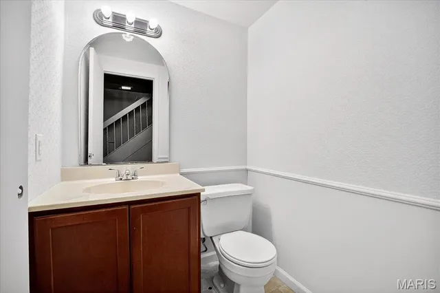 $145,000 | 2895 Fairways Circle, Unit M, St. Charles, MO 63303