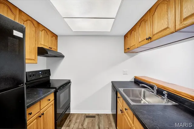 $145,000 | 2895 Fairways Circle, Unit M, St. Charles, MO 63303