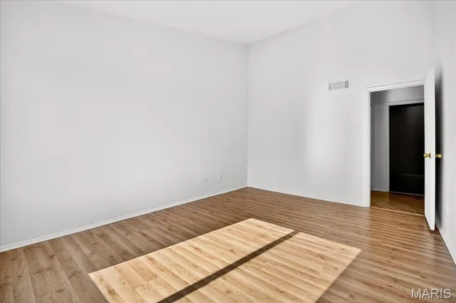 $145,000 | 2895 Fairways Circle, Unit M, St. Charles, MO 63303