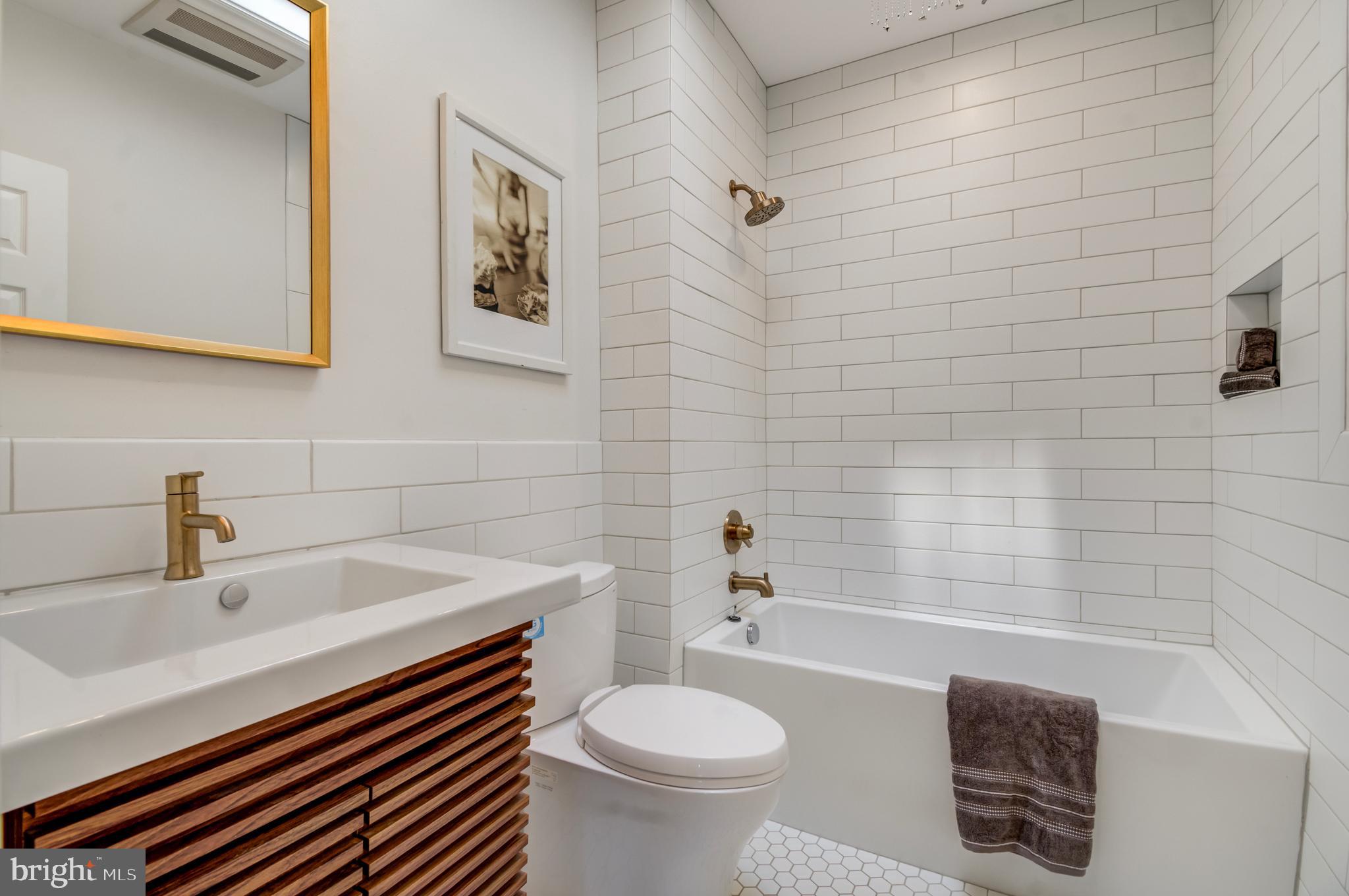 1406 Orren Street Northeast Washington, DC 20002 - Photo 23 of 54