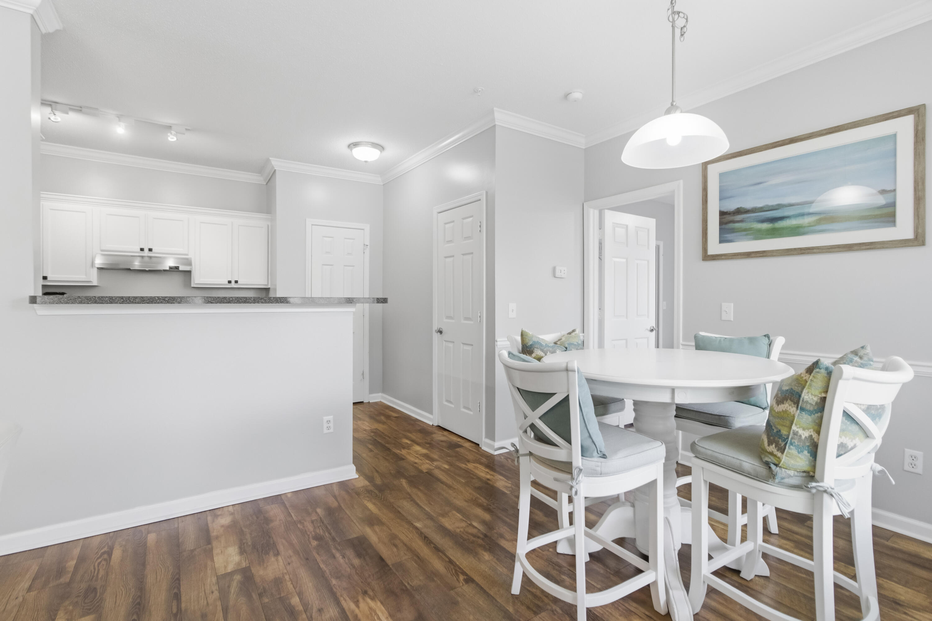 45 Sycamore Avenue, Unit 1823 Charleston, SC 29407 - Photo 12 of 34 Dining