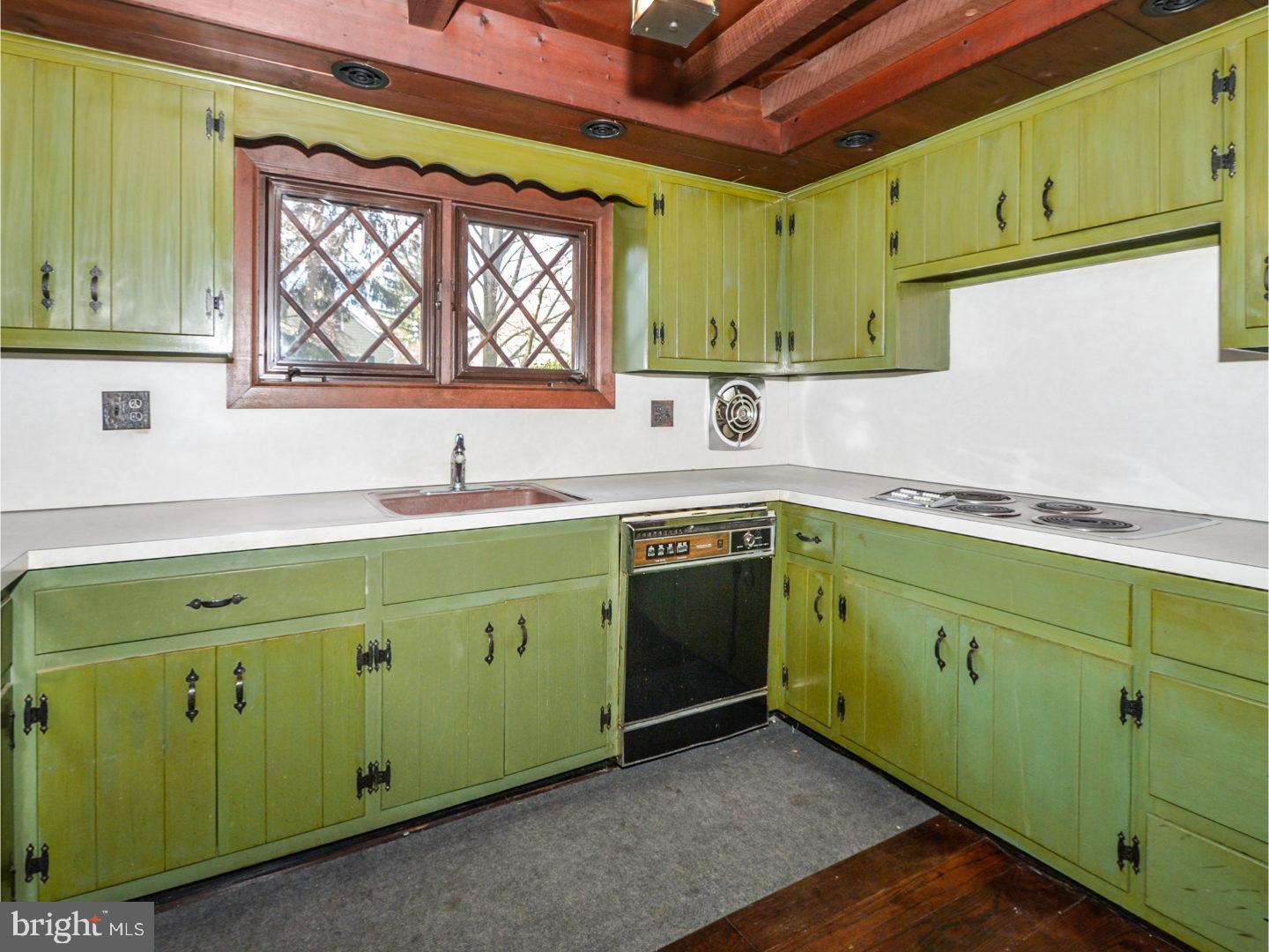 791 Spring Valley Road Doylestown, PA 18901 - Photo 14 of 25 Kitchen