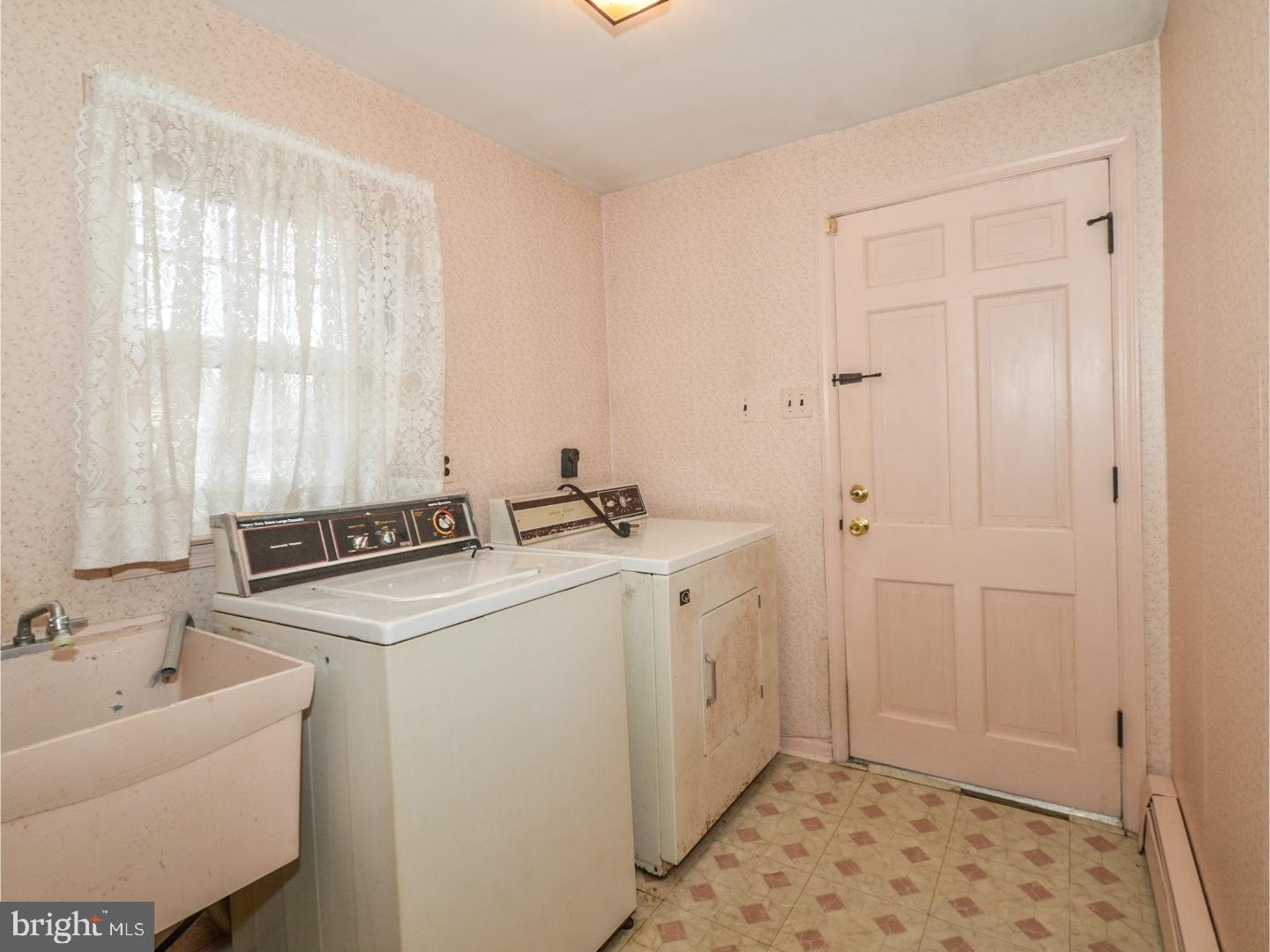 791 Spring Valley Road Doylestown, PA 18901 - Photo 21 of 25 Laundry Room