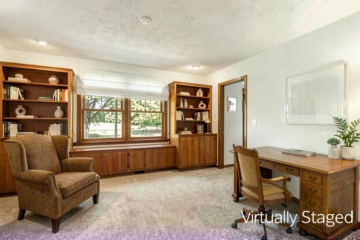 1525 Cole Road Columbus, OH 43228 - Photo 18 of 92