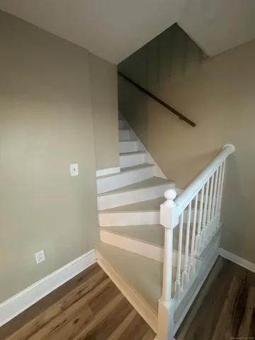 $349,900 | 406 Central Avenue, Norwich, CT 06360