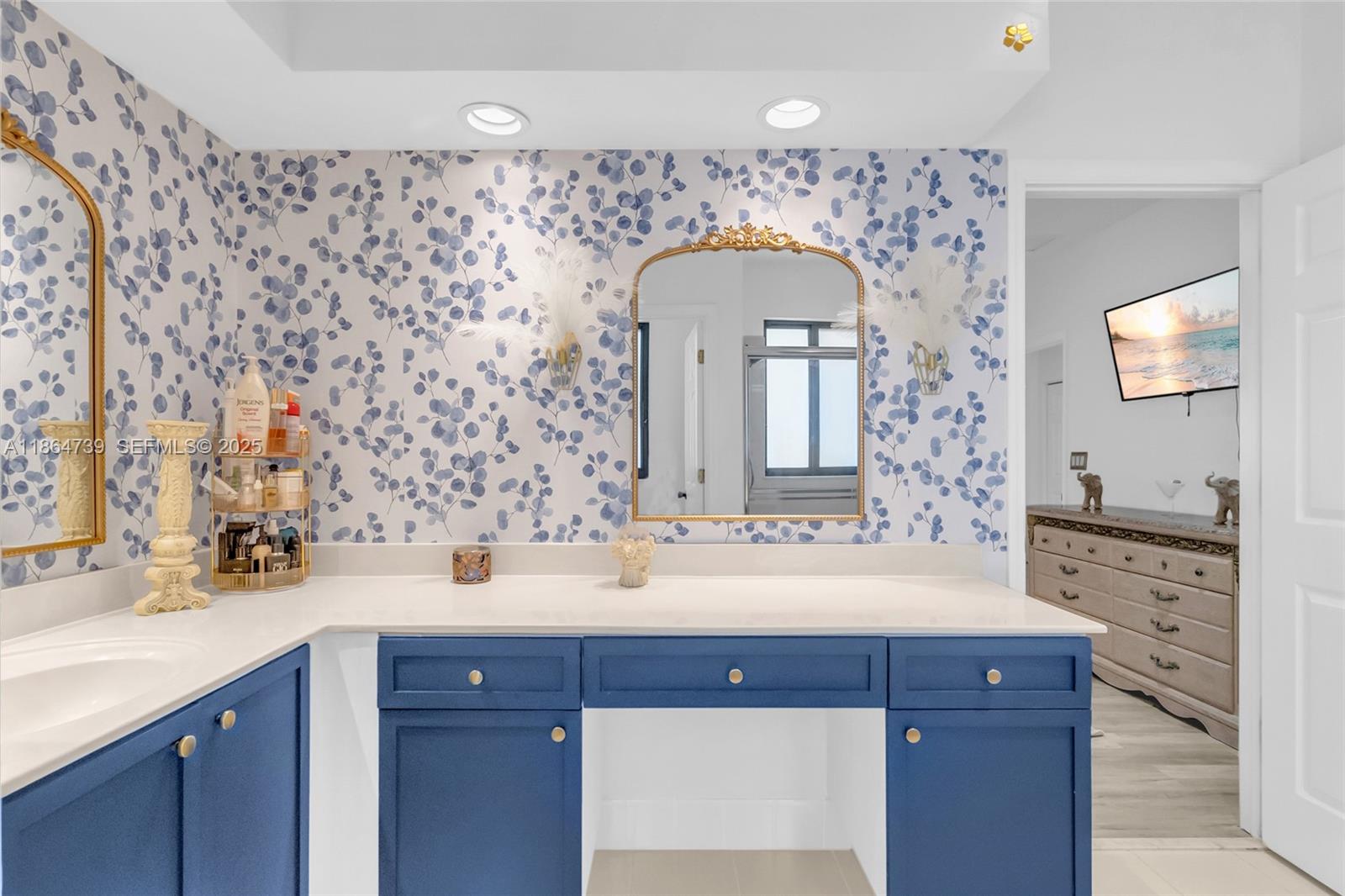 1635 Southeast 20th Terrace Homestead, FL 33035 - Photo 44 of 52 a bathroom with a double vanity sink mirror and double