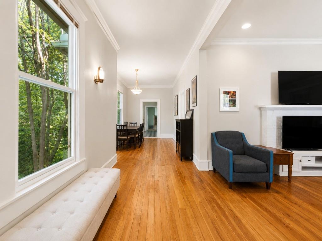 515 Calhoun Street Northwest Atlanta, GA 30318 - Photo 5 of 26