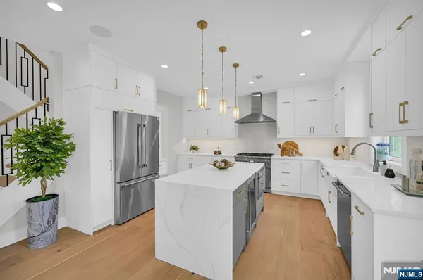 $1,599,000 | 46 Snyder Avenue, Berkeley Heights, NJ 07922