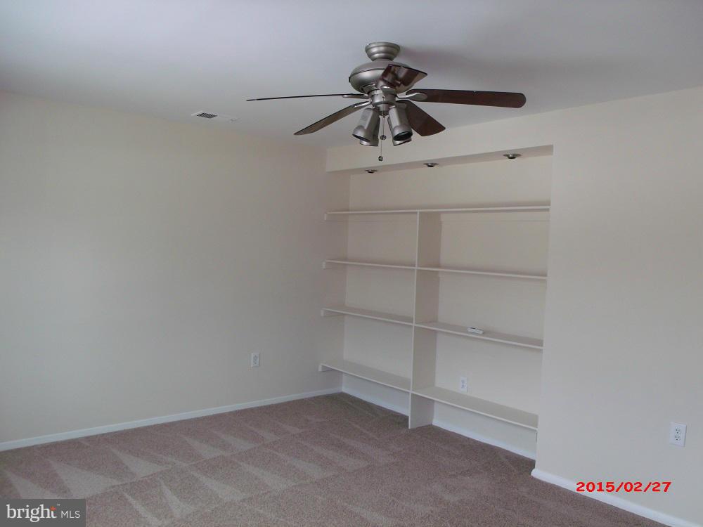 8159 Telegraph Road Severn, MD 21144 - Photo 2 of 18 Living Room