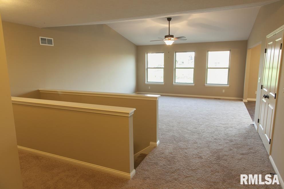 10408 North Heron Road Dunlap, IL 61525 - Photo 11 of 36 Gallery Image 11