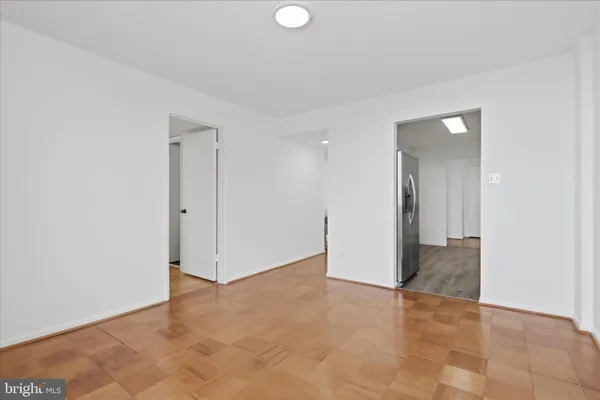 $249,900 | 118 Monroe Street, Unit 1181307, Rockville, MD 20850