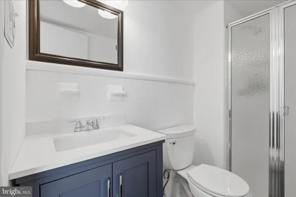 $249,900 | 118 Monroe Street, Unit 1181307, Rockville, MD 20850